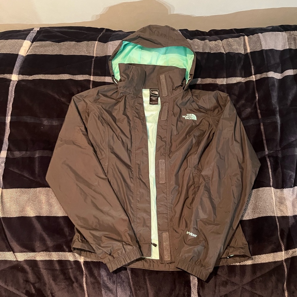 The North Face Women's XS Waterproof HyVent Hooded Hiking Jacket
